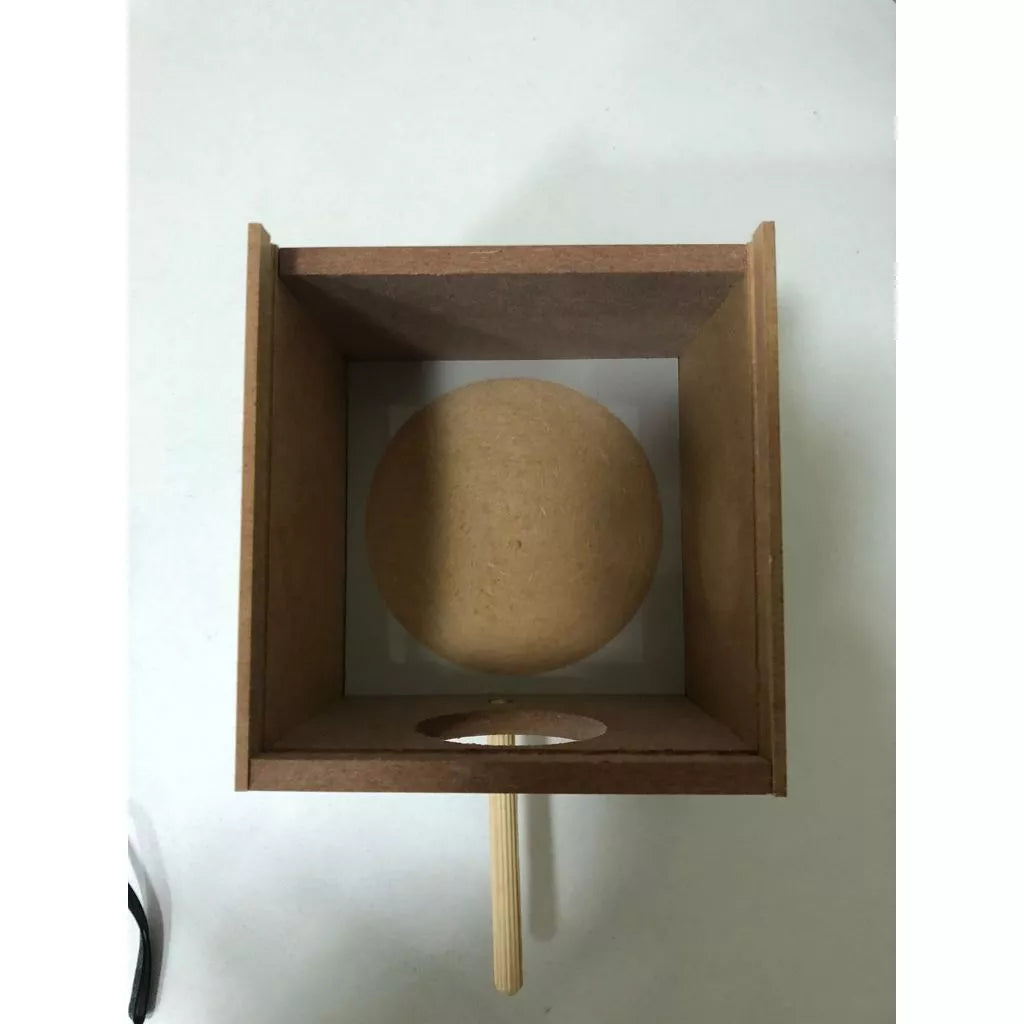 Ninho para psitacídeos em madeira