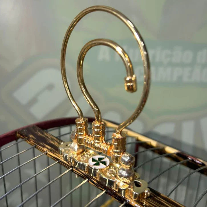 GANCHO DOURADO DE GAIOLA TAMANHO MÉDIO COM RESINA